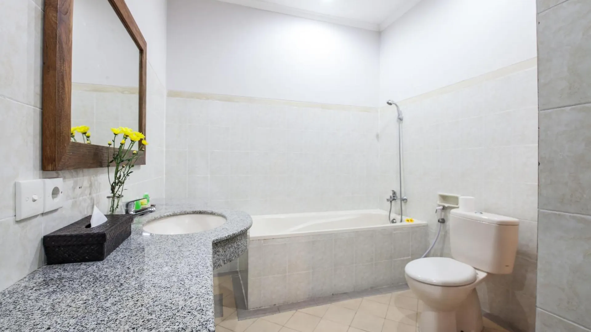 10-Br Private Pool Legian Villa 5-Min Walk To Beach And Shops Seminyak