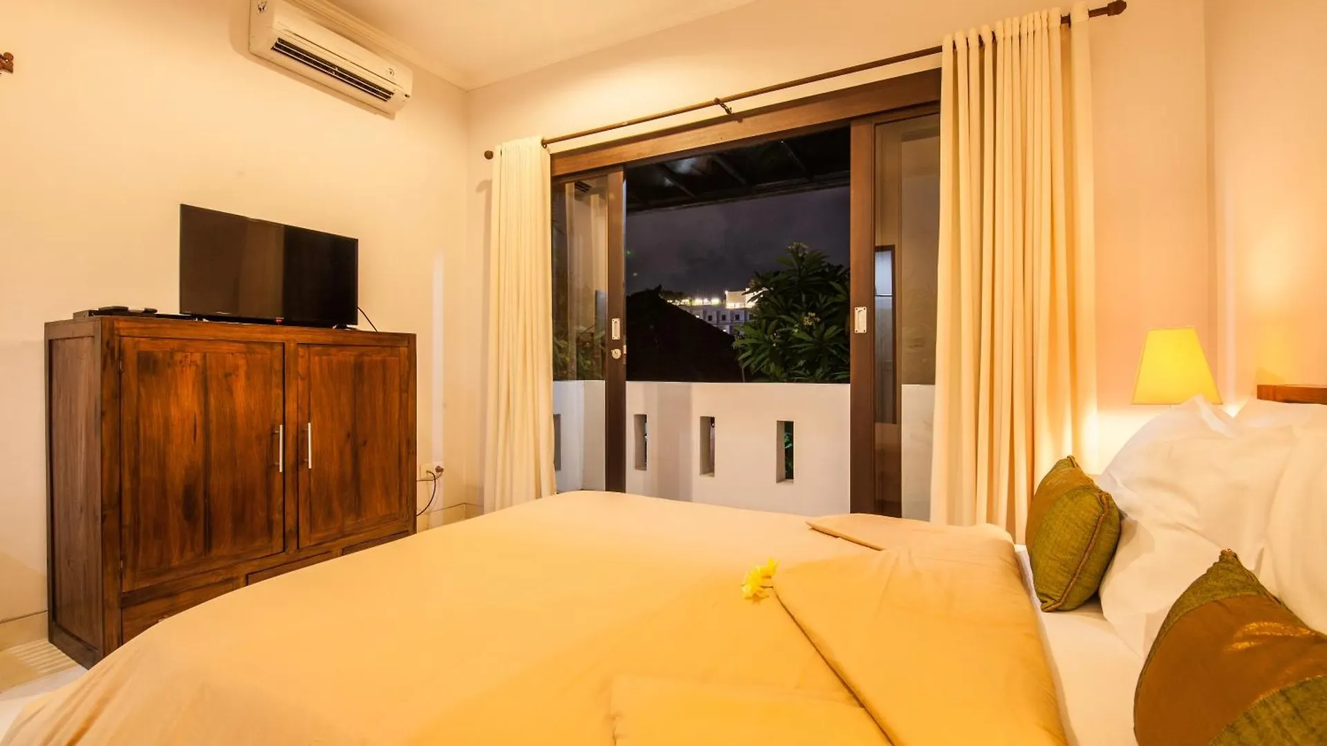 10-Br Private Pool Legian Villa 5-Min Walk To Beach And Shops Seminyak